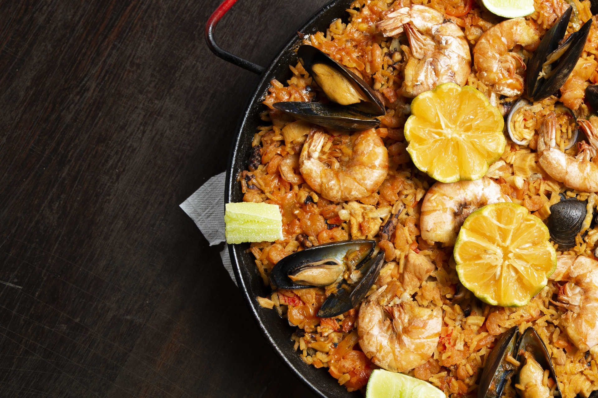 Plato del restaurante de Yerbabuena preparado para compartir